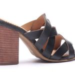 NWT Crevo Petal Block Heel Leather Black Tan Mule Sandal sz 8 Photo 2