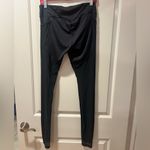 Gym Shark MD Black High-Waisted Leggings Photo 1