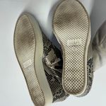 MIA  Shoes Womens 8.5 Christie Black Tan Snake Reptile Wedge‎ Sneakers Photo 6