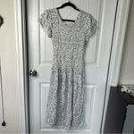 JessaKae white floral‎ smocked midi dress size XS Blue Photo 1