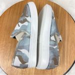 Steve Madden  Safary Coated Canvas Slip On Sneaker Shoes  Camo Green 6.5 Photo 4