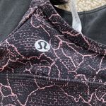 Lululemon Flow Y Bra Nulu Spanish Rose Lacescape Pink Black Size 4 Soft Like New Photo 10