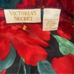 Victoria's Secret Victoria’s Secret Gold Label Christmas Nightgown Red Green Poinsettias Sz Small Photo 5
