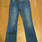 Old Navy MEDIUM WASH LOW RISE WIDE LEG TROUSER STYLE JEANS WOMEN’S SZ 10 Photo 0