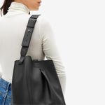 Everlane The Studio Bag in Black Photo 2