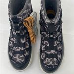 Keen Women's Uneek SNK 2 Waterproof Chukka Gray and Black Rain Snow Boots 7 Photo 2