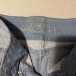 Wall Flower  Jeans  Photo 2