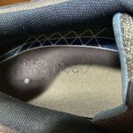 Abeo Women’s sz 12 Athletic sneakers Photo 4