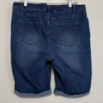 D. Jeans Women’s Plus Size 18W Shorts Stretch Denim Casual Shorts Photo 1