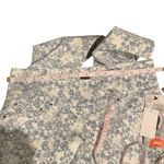 Jag jeans Jag Women’s Jeans Amelia Slim Ankle in Faded Blue and White Floral Print. NEW Photo 6