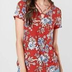 Buckle DAYTRIP Floral Strappy Top Red Blue White Short Sleeve Cutout Tee Small Photo 0