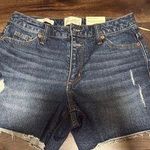 Target  Universal Thread Jean Shorts Photo 0
