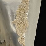 Linea Donatella Linnea Donnatella Elegant White Satin Robe Lace Trim size large xl polyester Photo 5