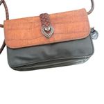 Brighton Vintage  Crossbody Bag‎ Organizer Leather Heart Accent Brown Black Woven Photo 1