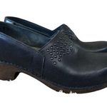 Dansko Mavis Women's Size EU 37/US 6.5-7 Black Oiled Leather Clogs Studded Photo 0