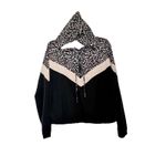 Jessica Simpson Jacket Windbreaker Leopard Size L Hoodie Light weight Photo 1