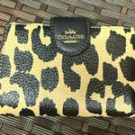 Coach Medium Corner Zip Wallet With Leopard Print cbt25 Photo 0