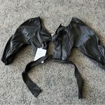 hosbjerg elora tie back buckle crop top Black Size 4 Photo 3