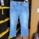 Madewell Women's Cali Demi Boot Jeans in Light Blue Size 31 Photo 4