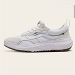 Vans  UltraRange Neo VR3 Shoe
Women 8.5 US Mens 7.0 US Photo 1