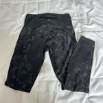 Athleta Leggings Pants Womens Small Black Gray Floral Acitvewear Stretch Yoga Photo 5