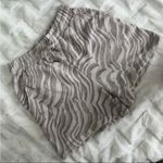 Sweaty Betty  London Essentials Cotton Bermuda Zebra Print Shorts Women’s X-Small Photo 1