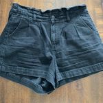 American Eagle  Mom Shorts Black Women’s 6 Photo 0