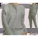 Splendid  2 piece French Terry lounge set in green stripe small Photo 2