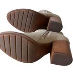 Hush Puppies  Axelle Dewey Beige leather Ankle Booties Size 6.5M Photo 6