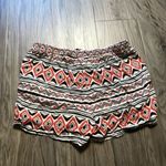 No Boundaries 5/$15  Aztec Shorts‎ Photo 3