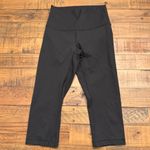 Lululemon LULU 🍋 Wunder‎ Under Hi-Rise 1/2 Tight Photo 1