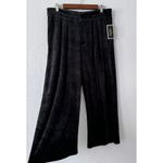 Juicy Couture  Black Cropped Velour Pant Size Large Photo 1