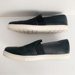 Vince  Blair Black Perforated Leather Pointed Toe Slip On Sneaker Size 8M Photo 6