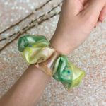 Green Ombré Confetti Shaker Scrunchie Hair Accessories Photo 2
