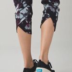 Lululemon  Tranquil Crop Kara Blossom Multi / Black Photo 3