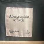 Abercrombie & Fitch ✨ Ruched Sleeve Sz Small Emerald Green Women’s Top✨ Photo 6