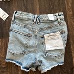 Good American  Bombshell Short Photo 5