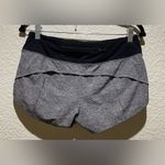 Lululemon Speed Up Shorts Heather Gray Black Size 6 Lined Photo 3