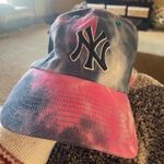 NY Yankees Tie Photo 2