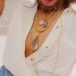 Free People Ariana Ost The Era Strand Necklace Mustard NWT Shell Bohemian Hippi Photo 0