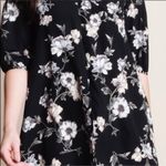 Winwin  Black Floral Print V-Neck Romper Size Small Photo 4