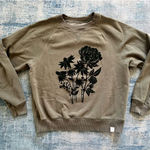 American Eagle  Olive Green Velvet Floral Crewneck Sweatshirt Women's XS Photo 0
