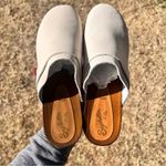 Seychelles  Women’s Leather Loud and Clear Clogs Cream Size 7.5‎ US Photo 7