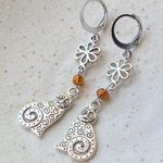 Handmade antique silver tone cute boho cat flower earrings🌸 Photo 5