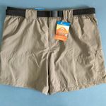 Columbia NWT Sandy River Cargo Khaki Tusk Shorts Photo 5