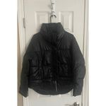 DKNY Puffer Jacket perfect for COLD weather! C10 Photo 1