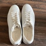 Kenneth Cole  White Sneakers Photo 3