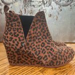 Toms Kelsey Animal Print Brown Wedge Booties Size 10 Photo 0