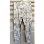 Just Fab Camo Ankle Leggings Size XL High Rise Activewear Pockets Cream/Gray EUC Gray Photo 2