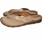 NEW Born Taupe Leather Bora Cushioned Thong Flip Flop Sandals Shoes size 8 39 Photo 1